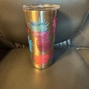 New Tervis 20 oz tumbler with watercolor pinespples